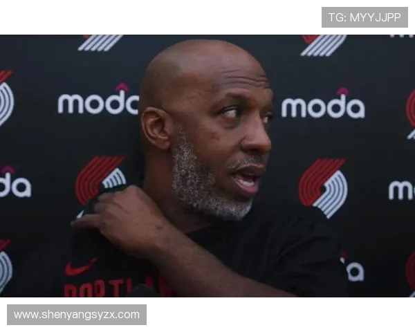 比卢普斯称赞瀚森表现进步防守判断与沉退时机全面提升