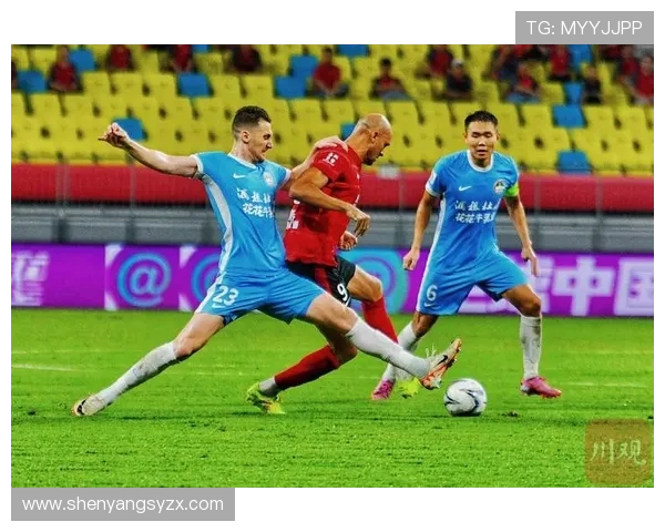 以蓉城对阵河南首发公布费利佩胡荷韬先发阿奇姆彭登场韦世豪替补待命 以蓉城对阵河南首发公布费利佩胡荷韬先发阿奇姆彭登场韦世豪替补待命