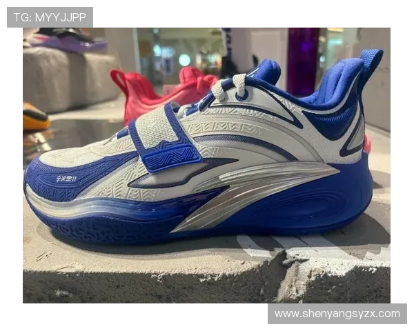 杜克大学曝光第三款独家Kobe5球鞋配色引发球迷热议羡煞众人